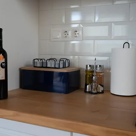 Lithos Brand New 2025 Vilă