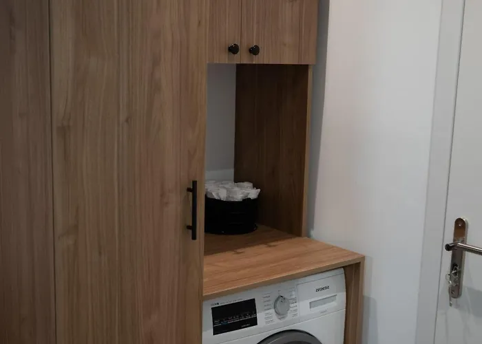 Lithos Brand New 2025